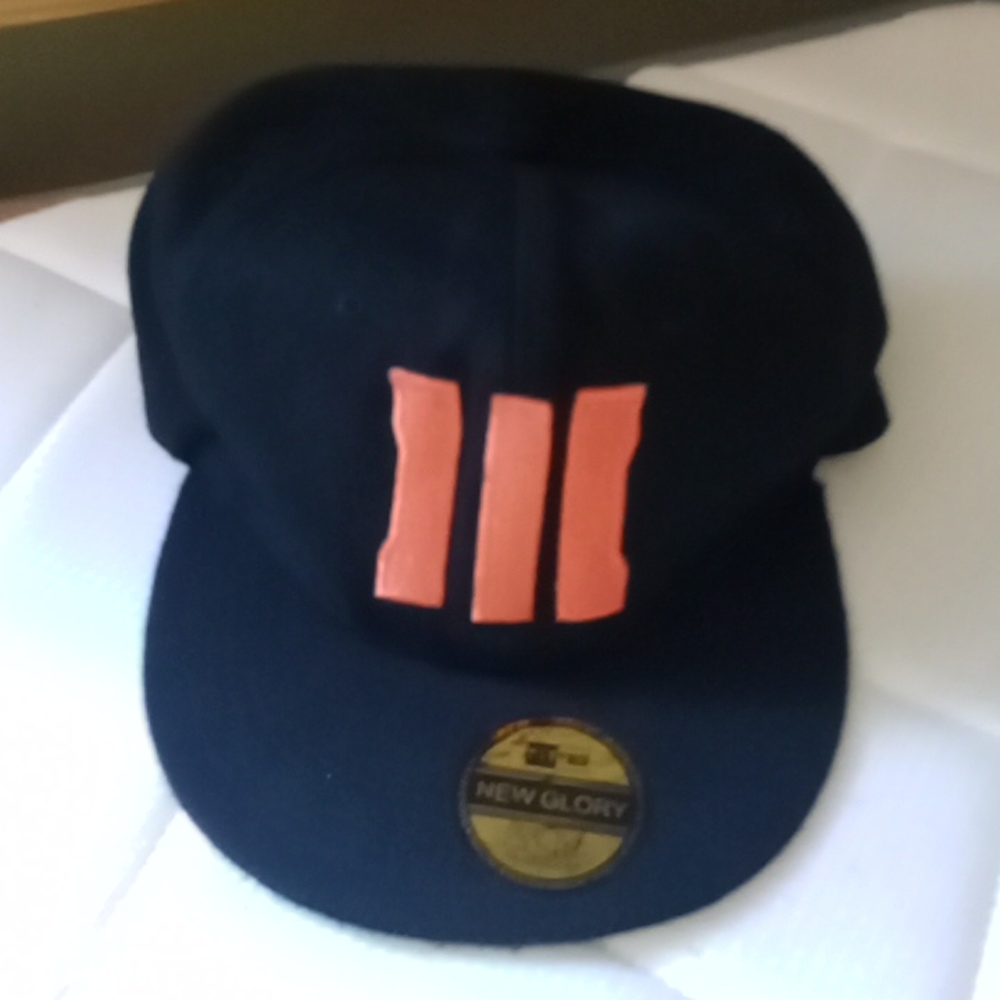 Nwt New Glory hat